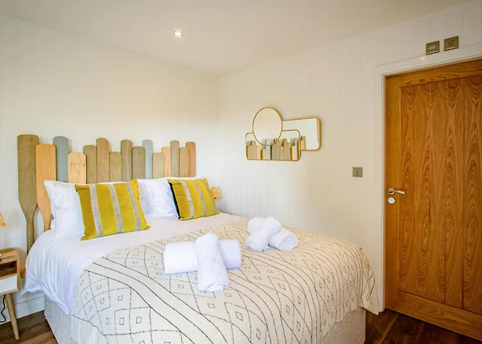 Orrest Head - Ukc6636